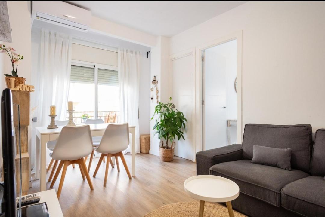 2 Habitaciones Hospitalet Оспиталет-де-Льобрегат Экстерьер фото